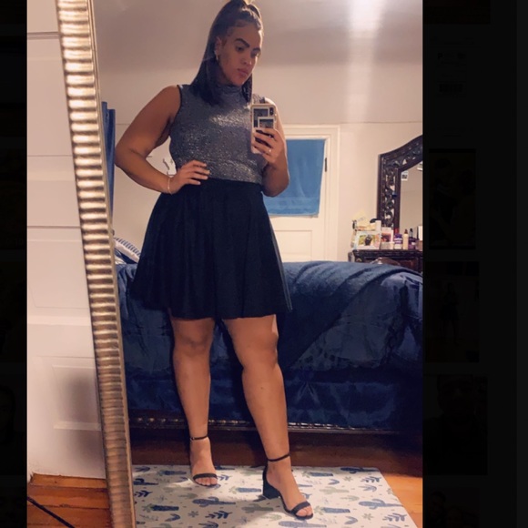 Meet your Posher, Katherine - Picture 2 of 2